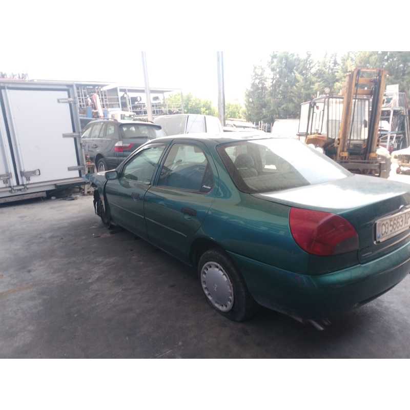 ford mondeo ii sedán (bfp) del año 1998