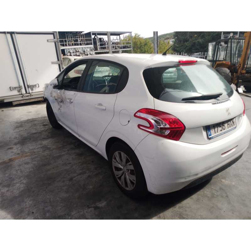 peugeot 208 i (ca_, cc_) del año 2014