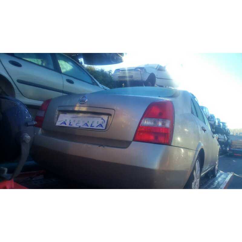 nissan primera berlina (p12) del año 2004
