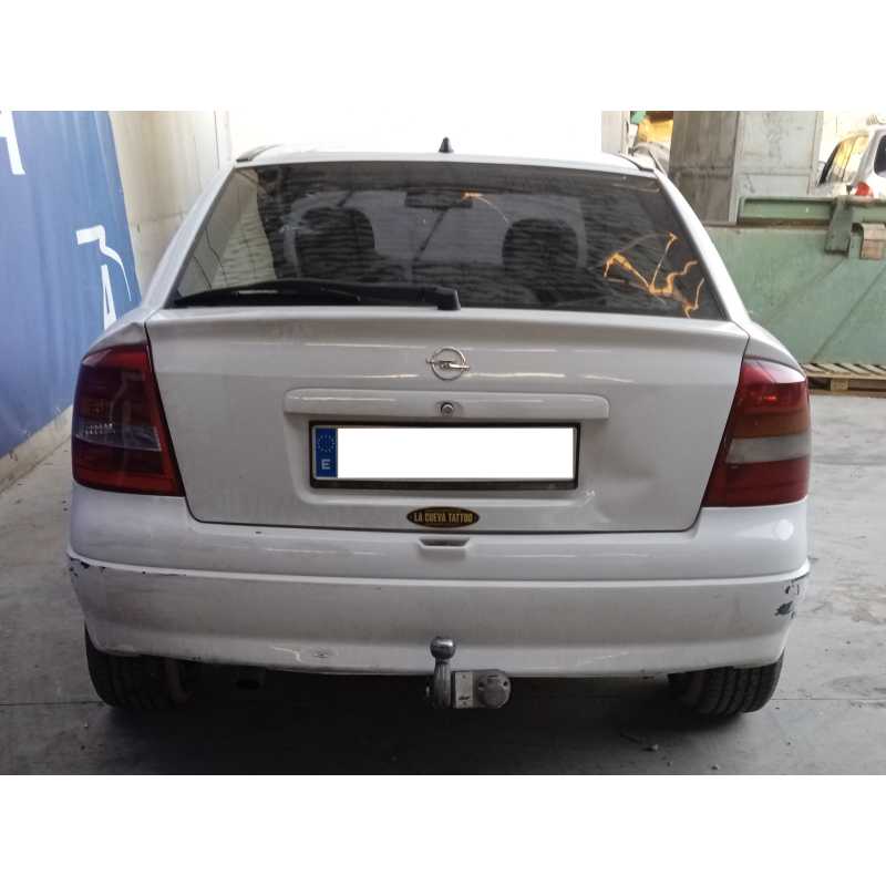 opel astra g berlina del año 1999
