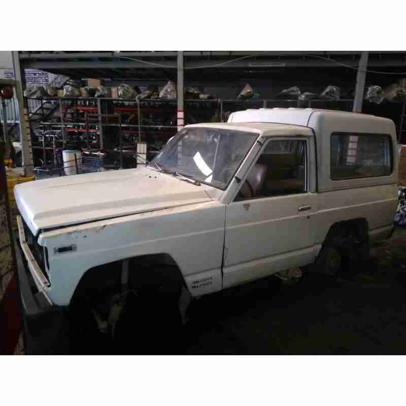 nissan patrol (k/w160) del año 1984