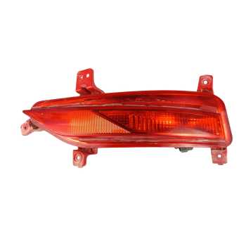 PILOTO TRASERO DERECHO PARAGOLPES 92406G47 