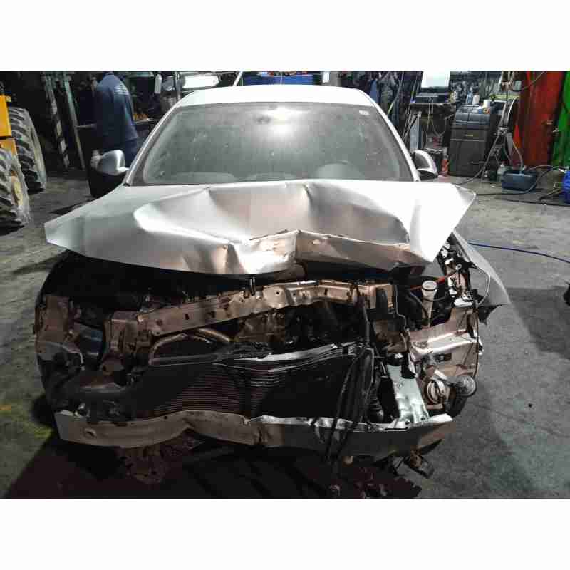 opel insignia berlina del año 2016