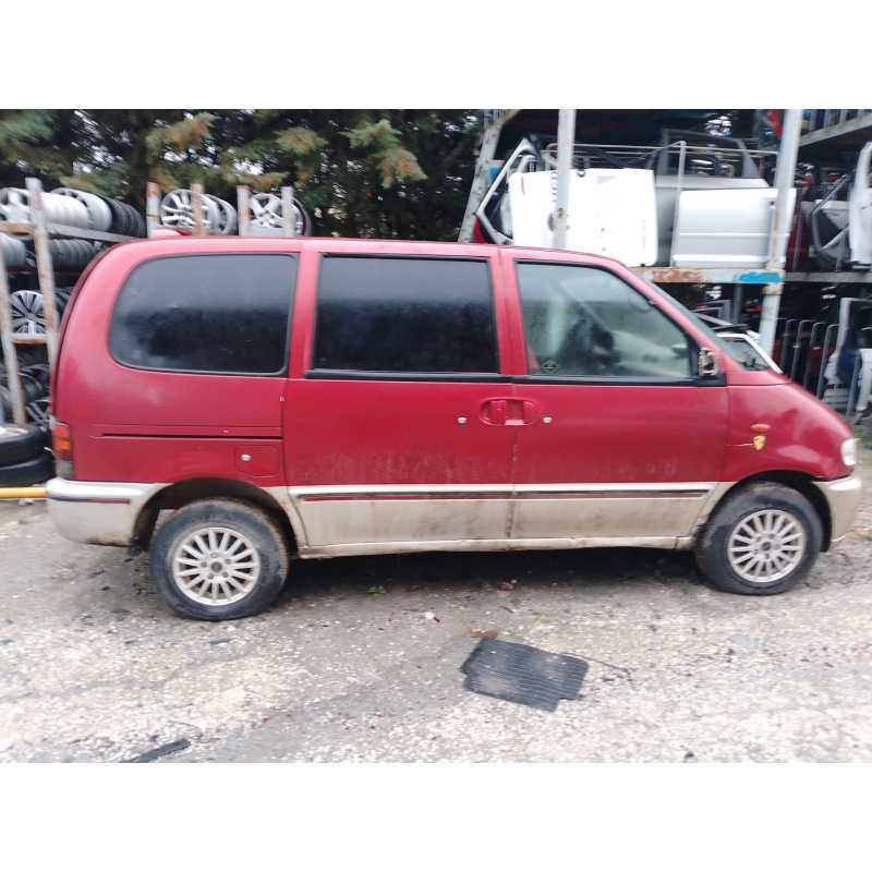 nissan serena (c23) del año 1998