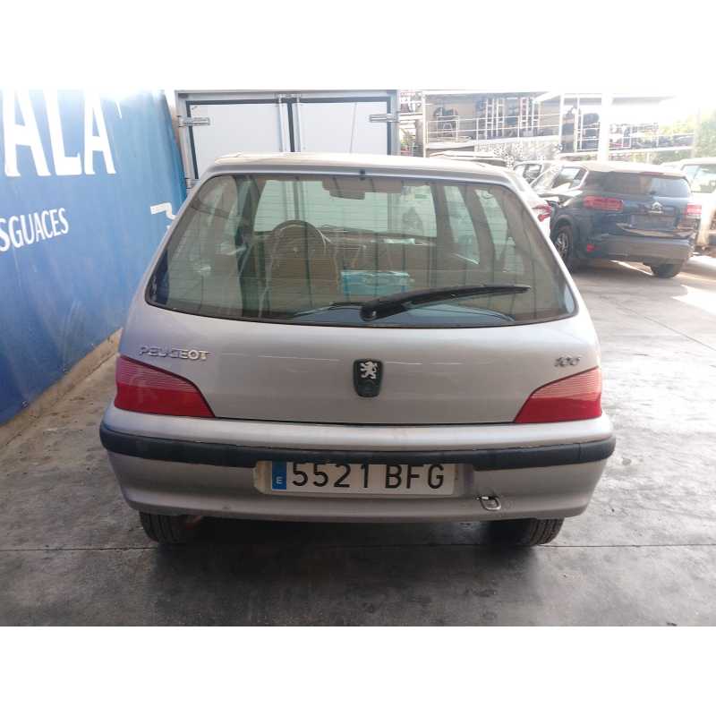 peugeot 106 ii (1a_, 1c_) del año 2001