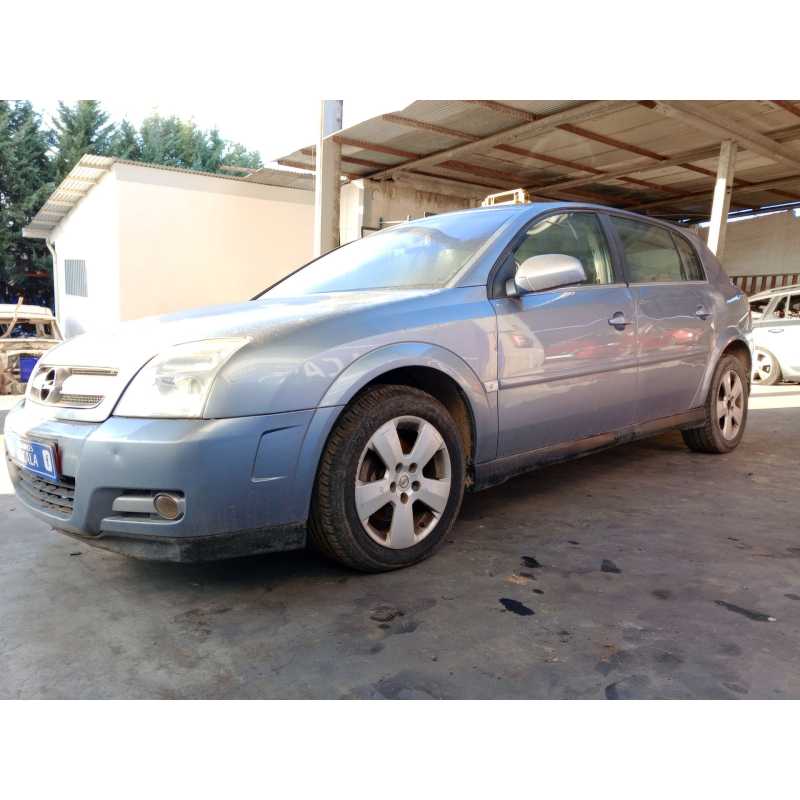 opel signum hatchback (z03) del año 2004