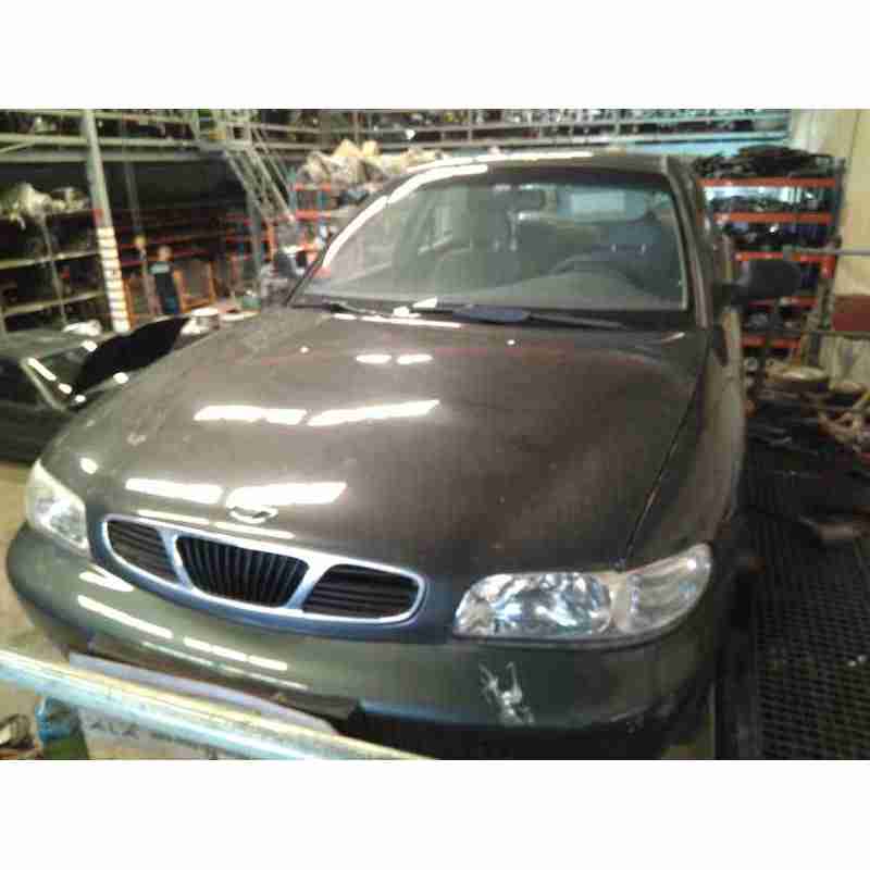 daewoo nubira berlina del año 1998