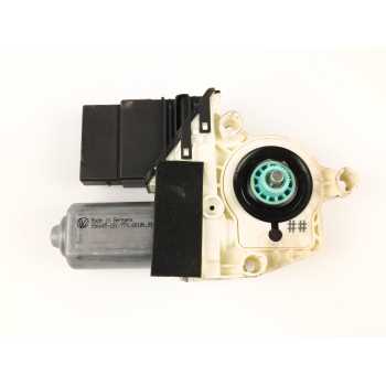 MOTOR ELEVALUNAS TRASERO IZQUIERDO 5P0839401 1K0959703B 