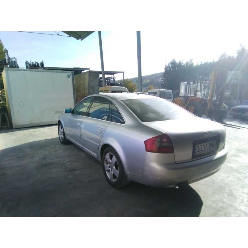 audi a6 berlina (4b2) del año 2001