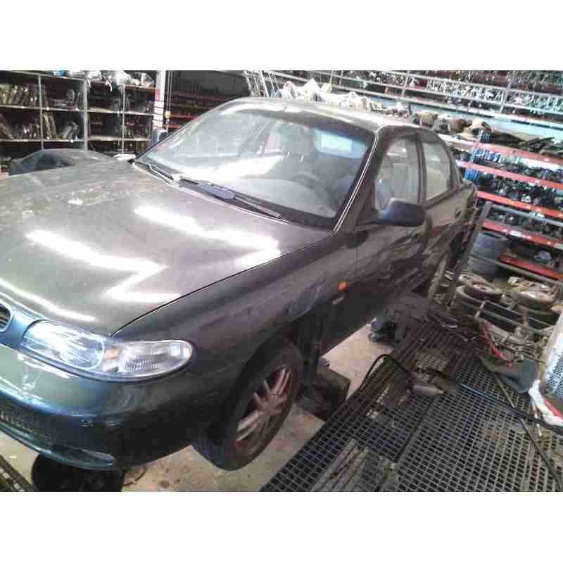 daewoo nubira berlina del año 1998