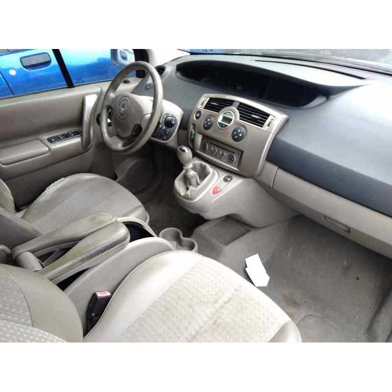renault scenic ii del año 2004