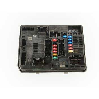 CAJA RELES / FUSIBLES 284B75RF2A 