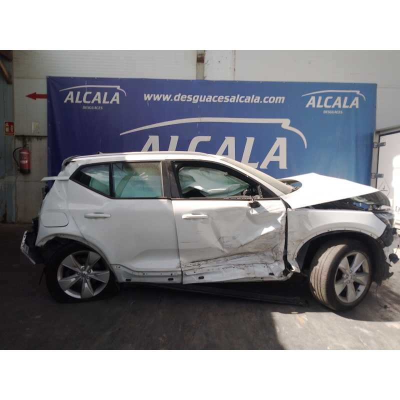 volvo xc40 (536) del año 2024