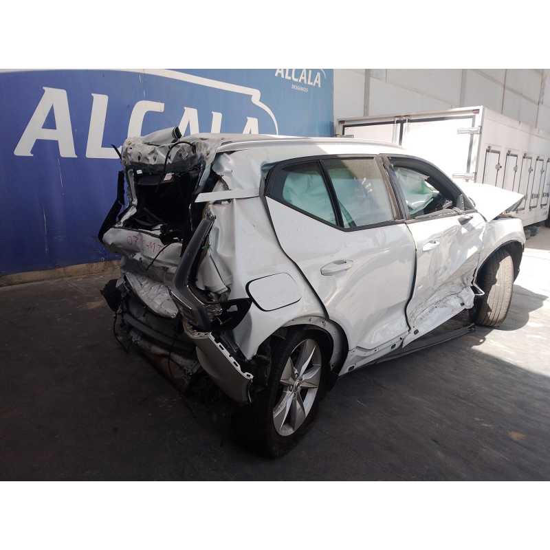 volvo xc40 (536) del año 2024