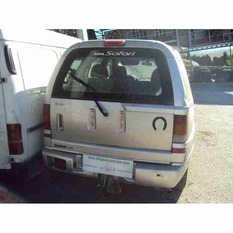 tata safari del año 2004