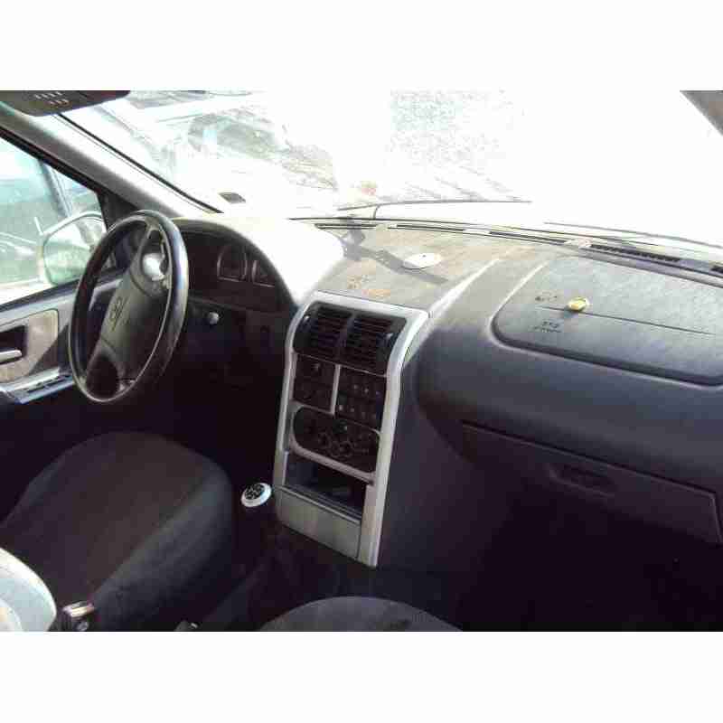tata safari del año 2004