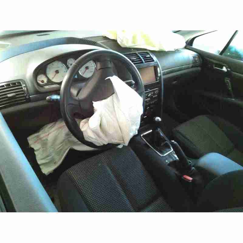 peugeot 407 del año 2009