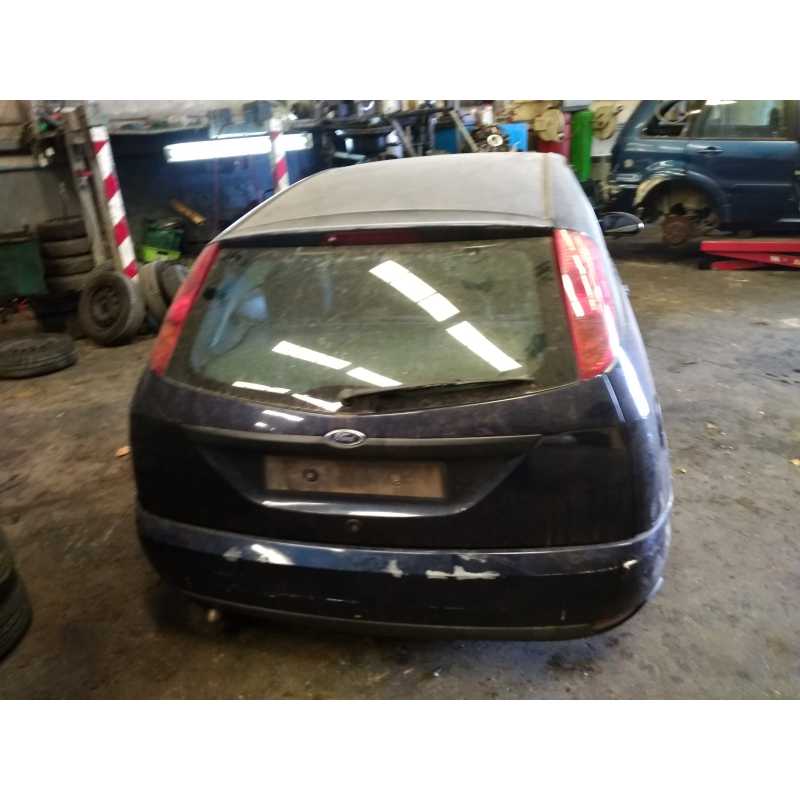 ford focus berlina (cak) del año 2001