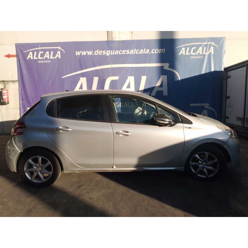 peugeot 208 i (ca_, cc_) del año 2015