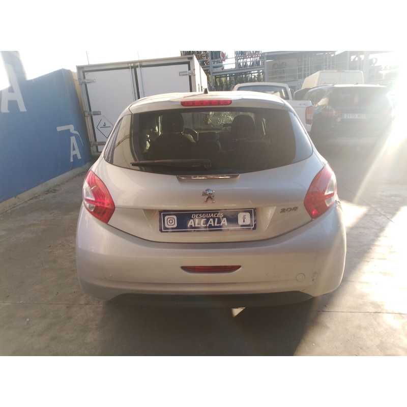 peugeot 208 i (ca_, cc_) del año 2015