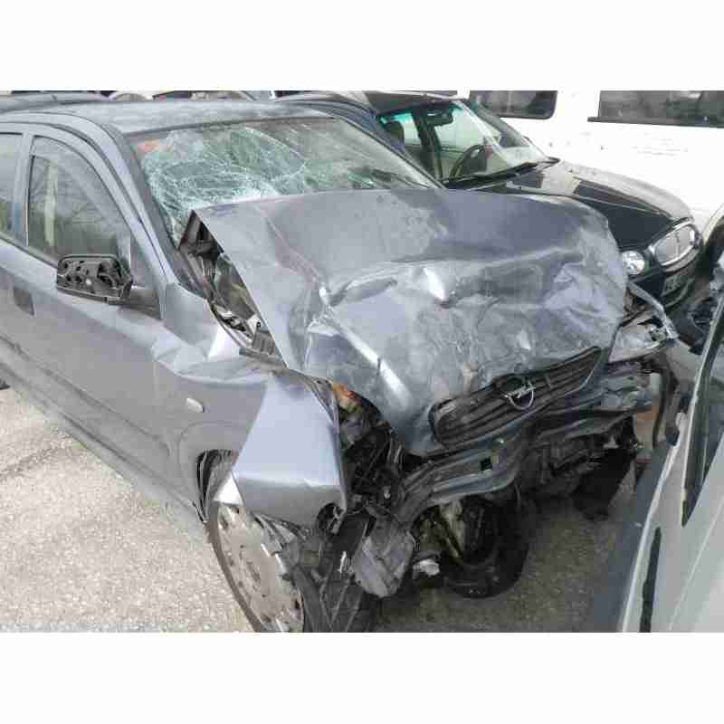opel astra g berlina del año 2003