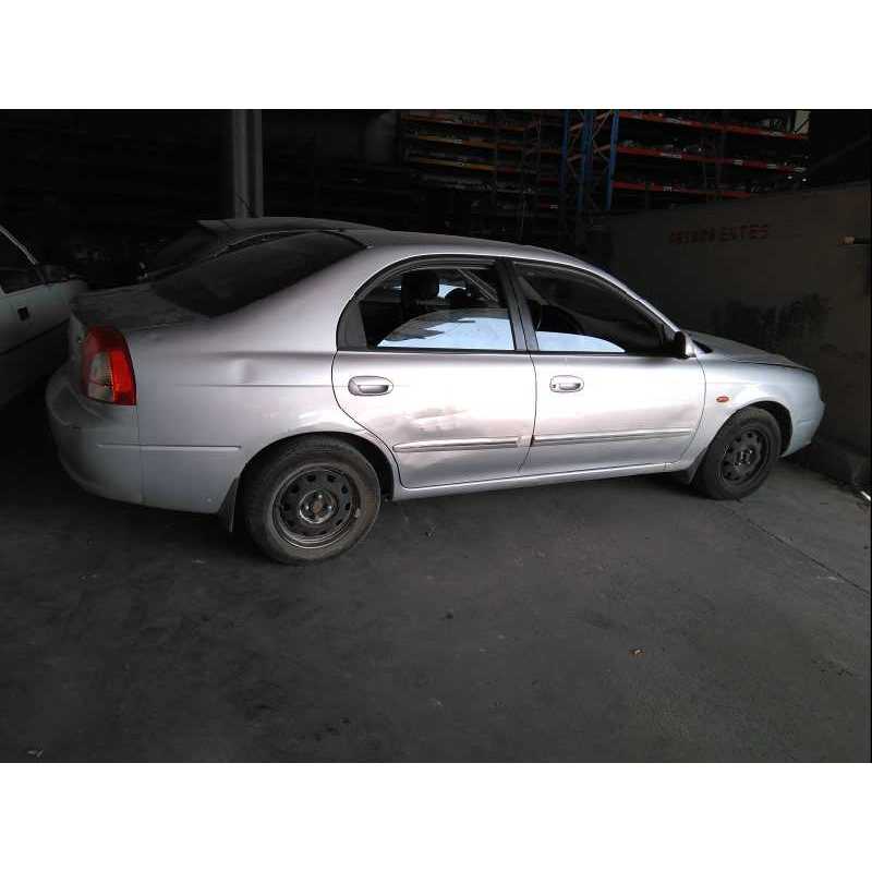 kia shuma ii del año 2002