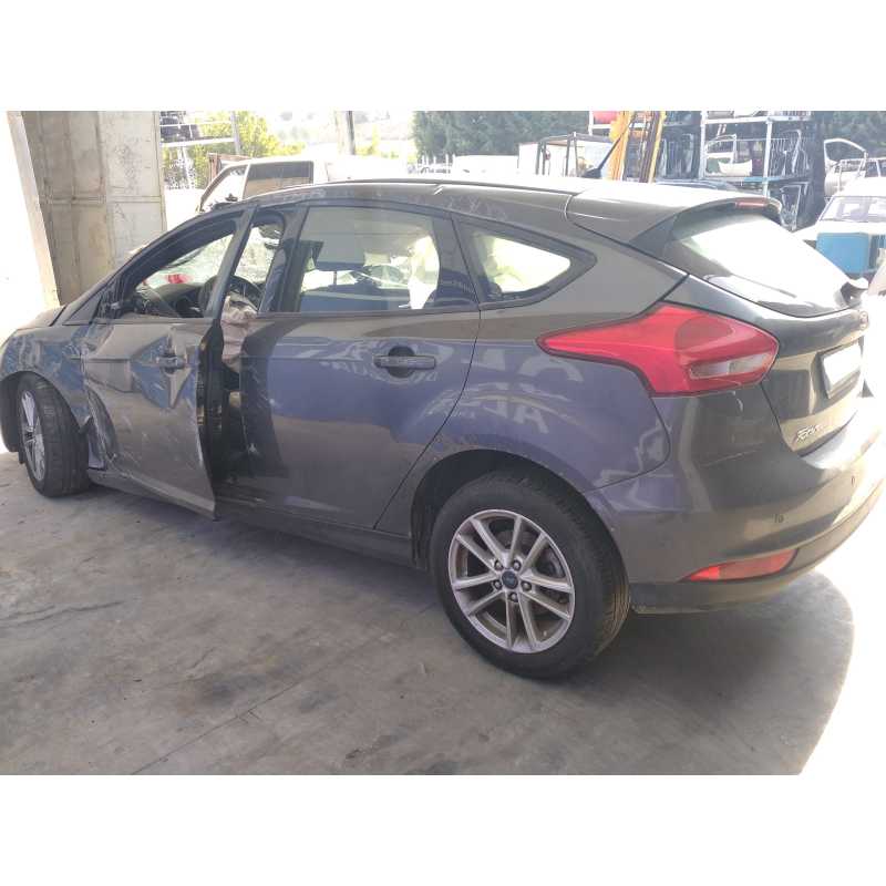 ford focus turn. del año 2017
