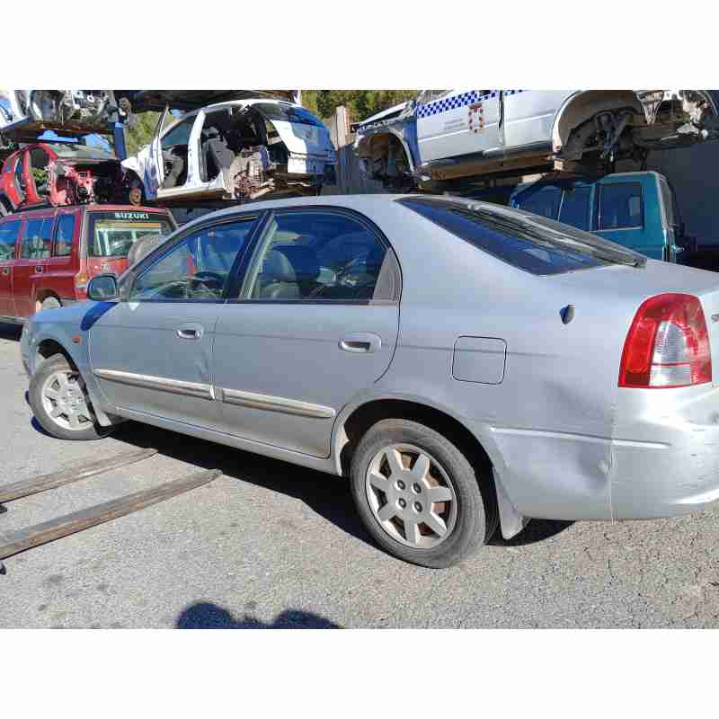 kia shuma ii (fb) del año 2001