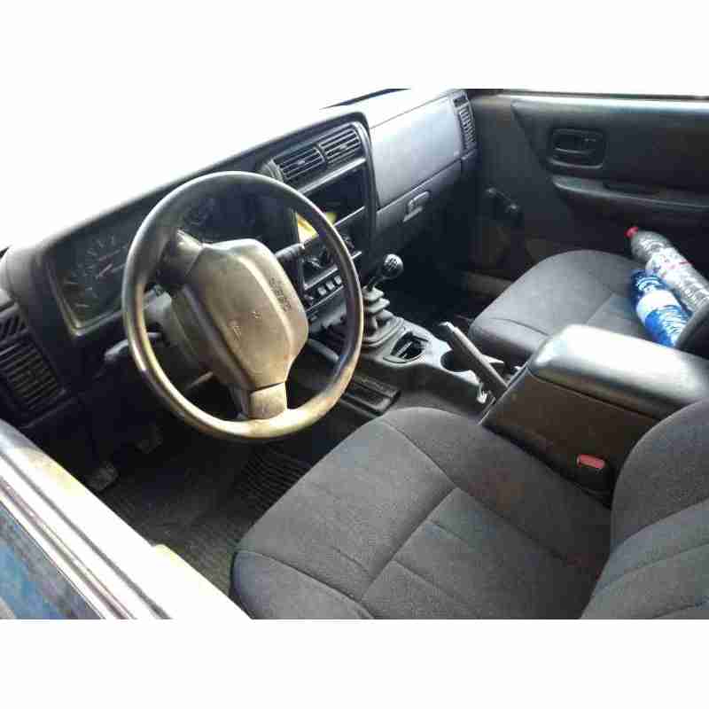 chrysler jeep cherokee (j) del año 2000