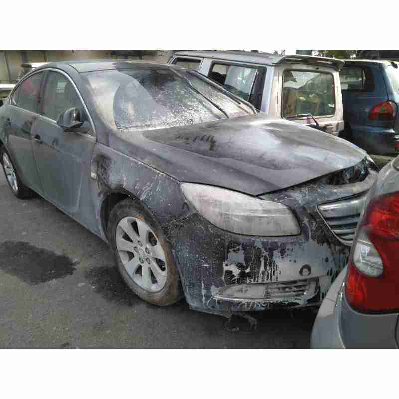 opel insignia berlina del año 2009