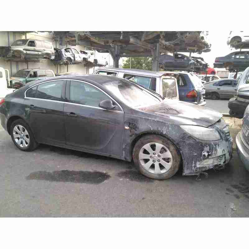 opel insignia berlina del año 2009