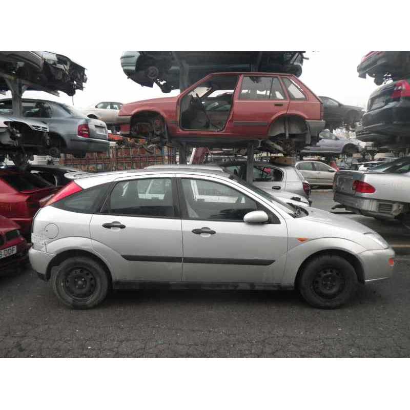 ford focus berlina (cak) del año 1998