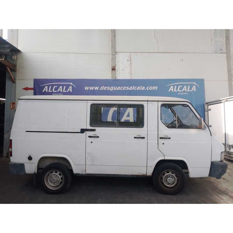nissan trade furgoneta del año 1998