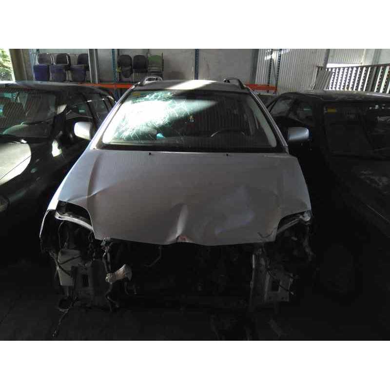toyota corolla verso (e12) del año 2006