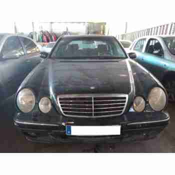 MERCEDES-BENZ CLASE E (W210) BERLINA DIESEL de desguace