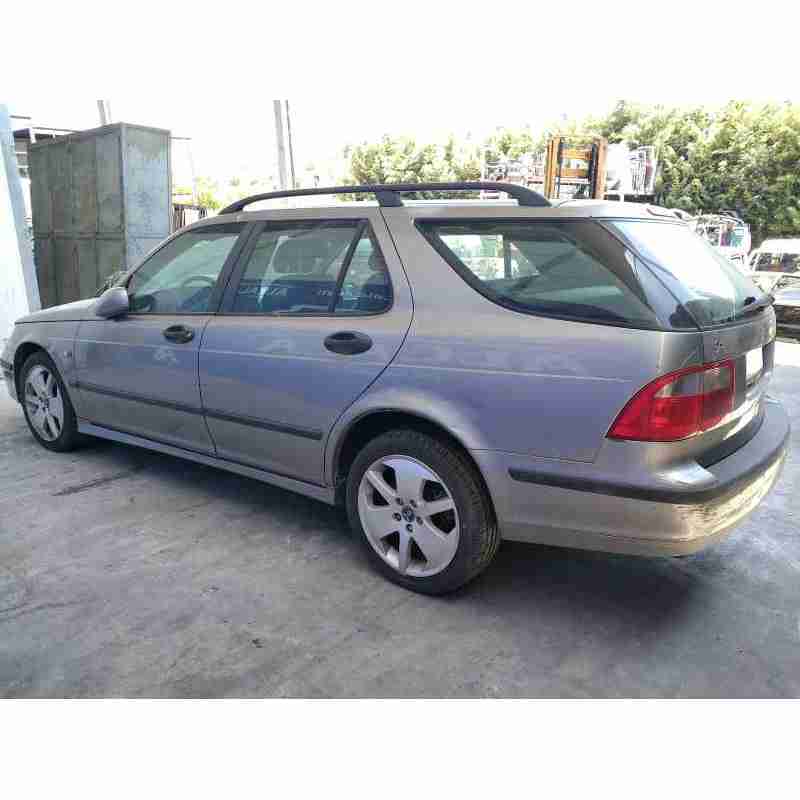 saab 9-5 berlina del año 2002