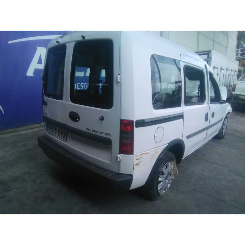 opel combo furgoneta/monovolumen del año 2004