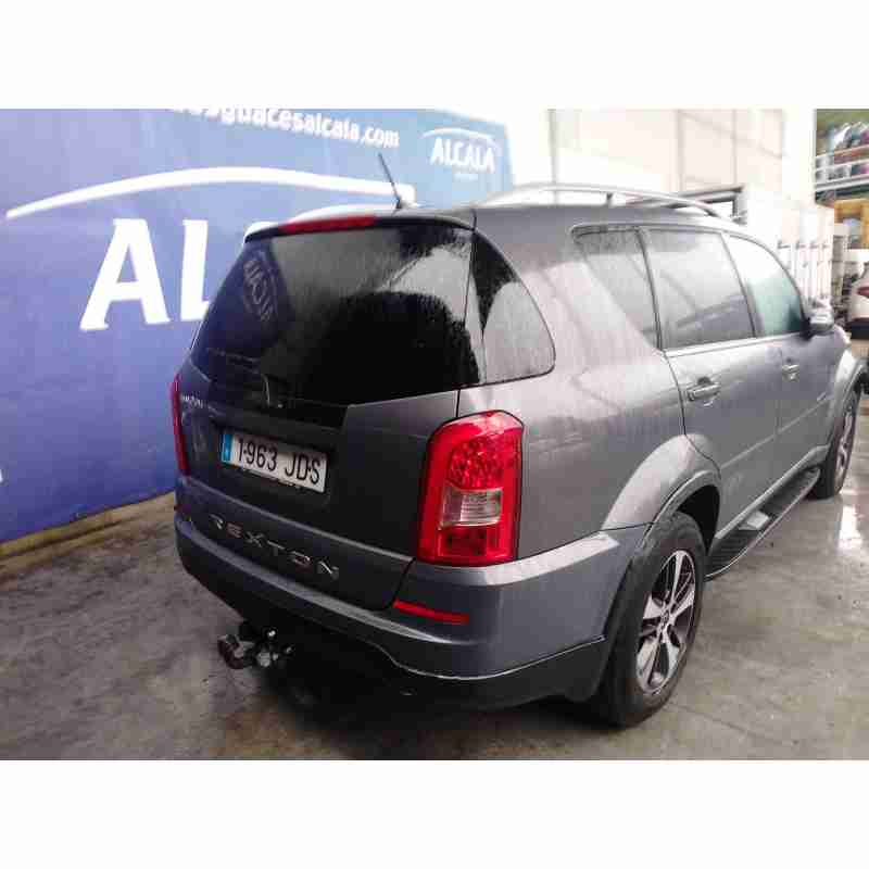 ssangyong rexton w / rexton del año 2015