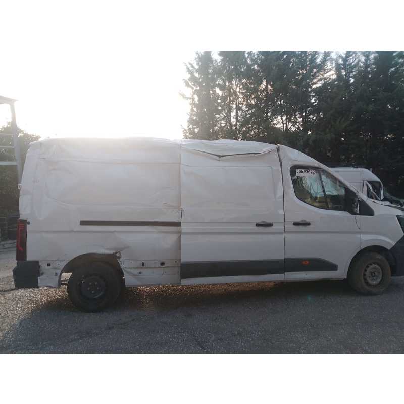 renault master del año 2025