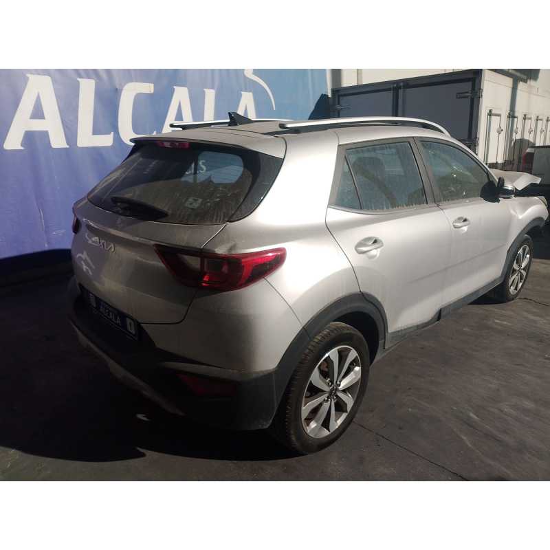 kia stonic (yb) del año 2024