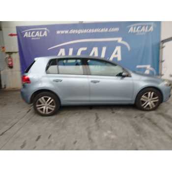 VOLKSWAGEN GOLF VI (5K1) de desguace