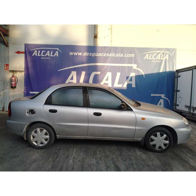daewoo lanos sedán (klat) del año 2002