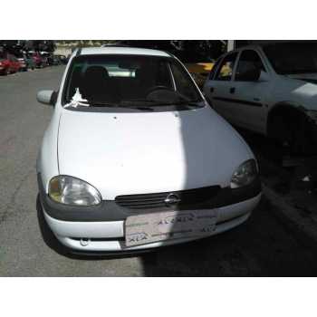 OPEL CORSA B de desguace