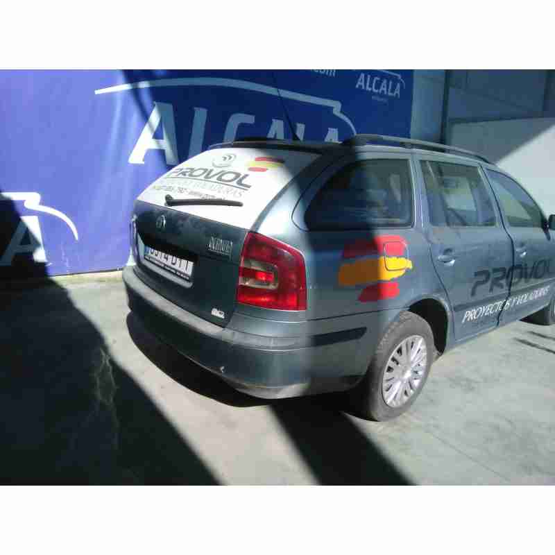skoda octavia berlina (1z3) del año 2005