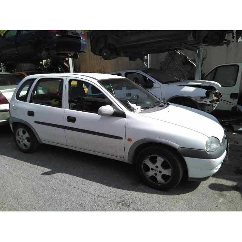 opel corsa b del año 1999