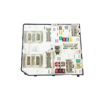 CAJA RELES / FUSIBLES 284B66852R 