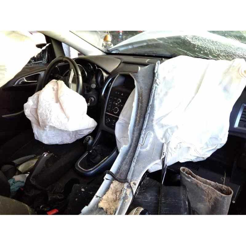 opel astra j lim. 4türig del año 2013