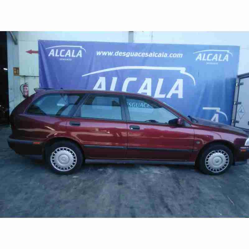 volvo v40 familiar del año 1997