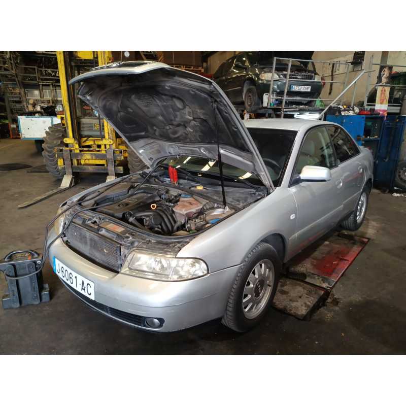 audi a4 b5 (8d2) del año 1999
