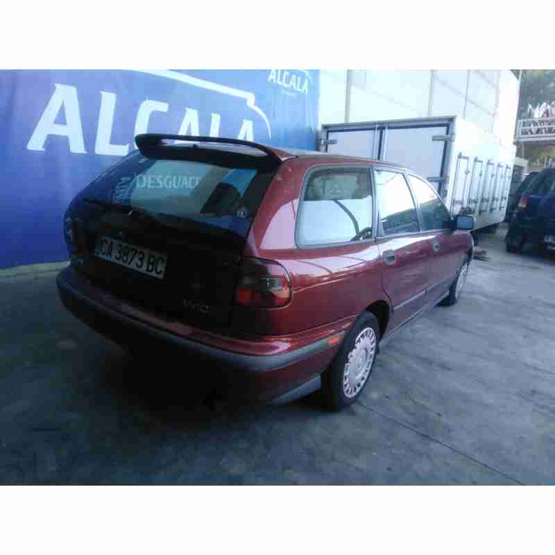 volvo v40 familiar del año 1997